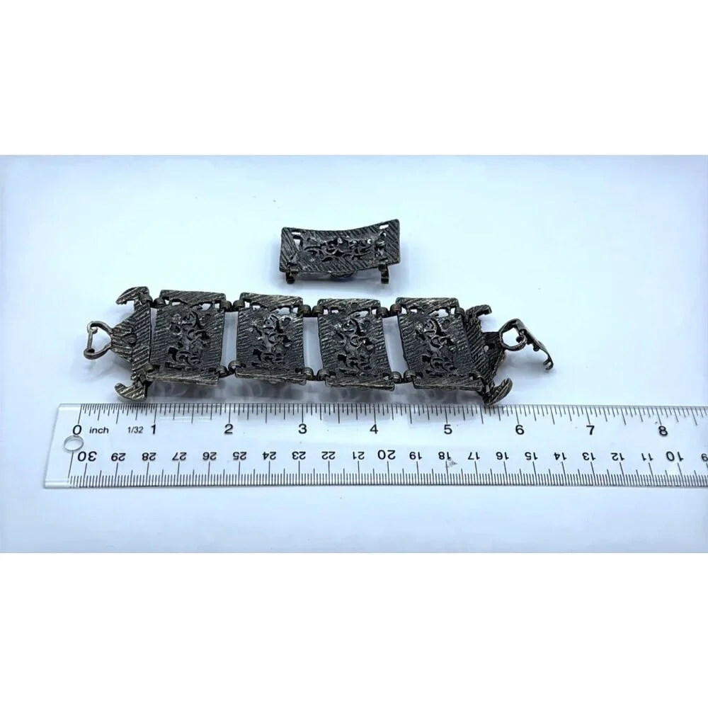 Vintage Silver Blue & White Stone Bracelet Antique Ornate Brutalist Panel Lapis